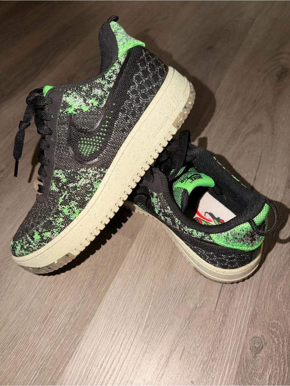 Nike Air Force 1 FlyKnit